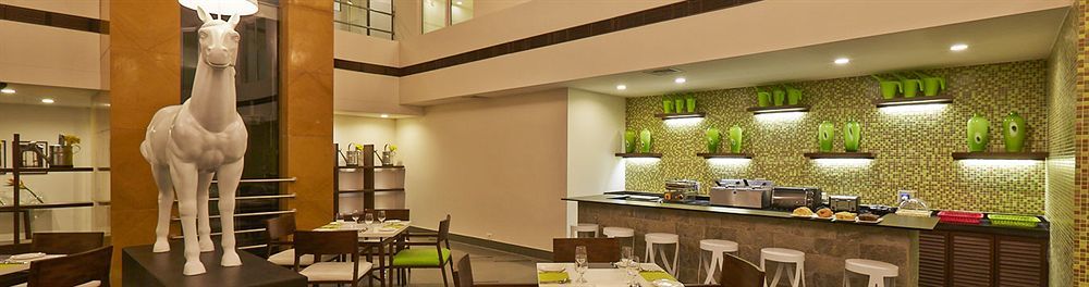 K10 Hotel Вадодара Екстер'єр фото