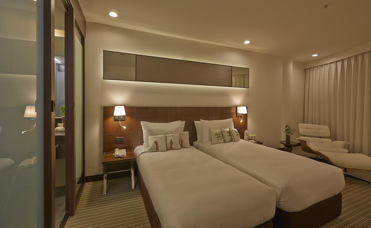 K10 Hotel Вадодара Екстер'єр фото